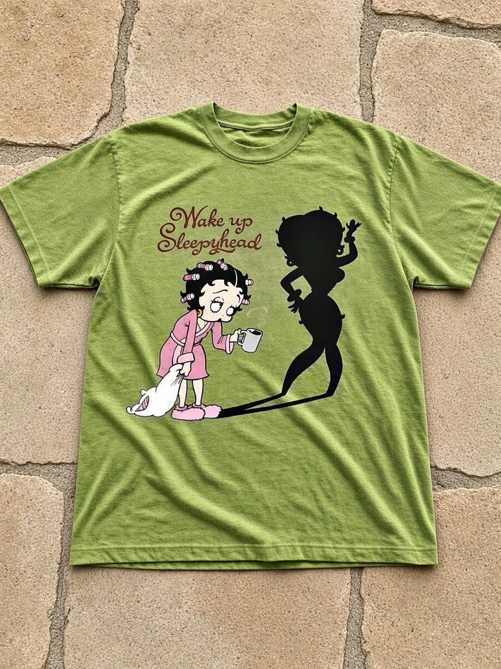 Gildan 5000 Heavy Cotton Graphic Short Sleeve Tee in Green